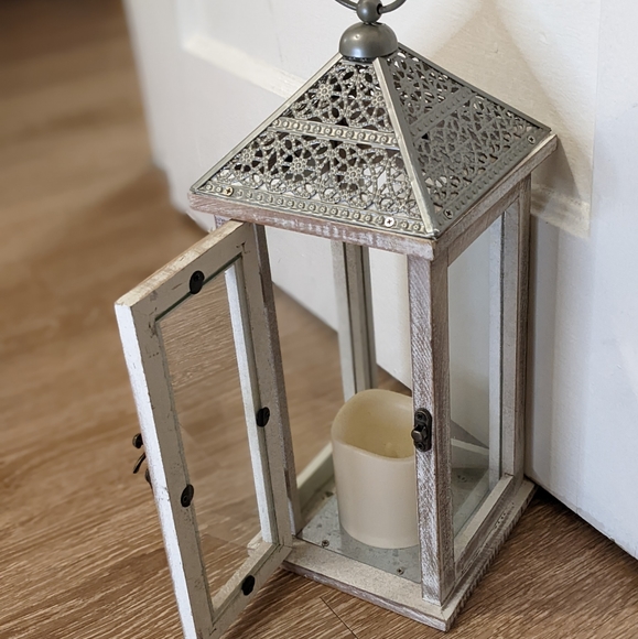 Farmhouse Rustic Lantern - Picture 6 of 7